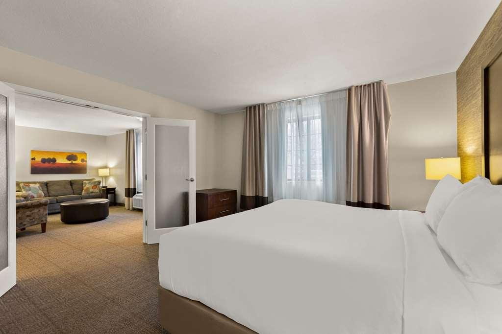 Comfort Inn Ludington Near Us-10 Værelse billede