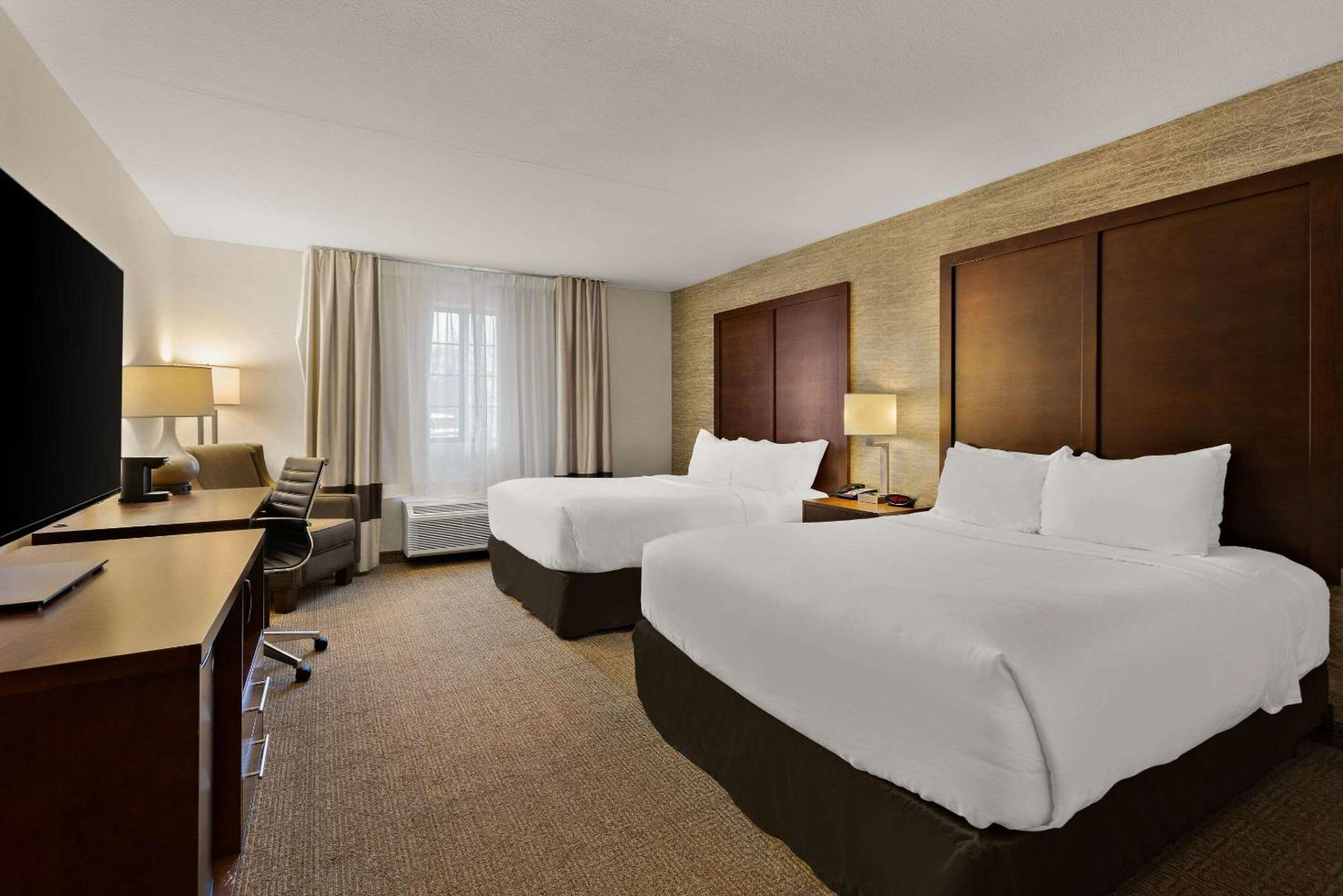 Comfort Inn Ludington Near Us-10 Eksteriør billede